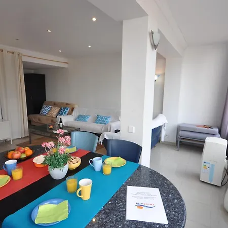 Apartment Rnet - Rhc 2101 Center